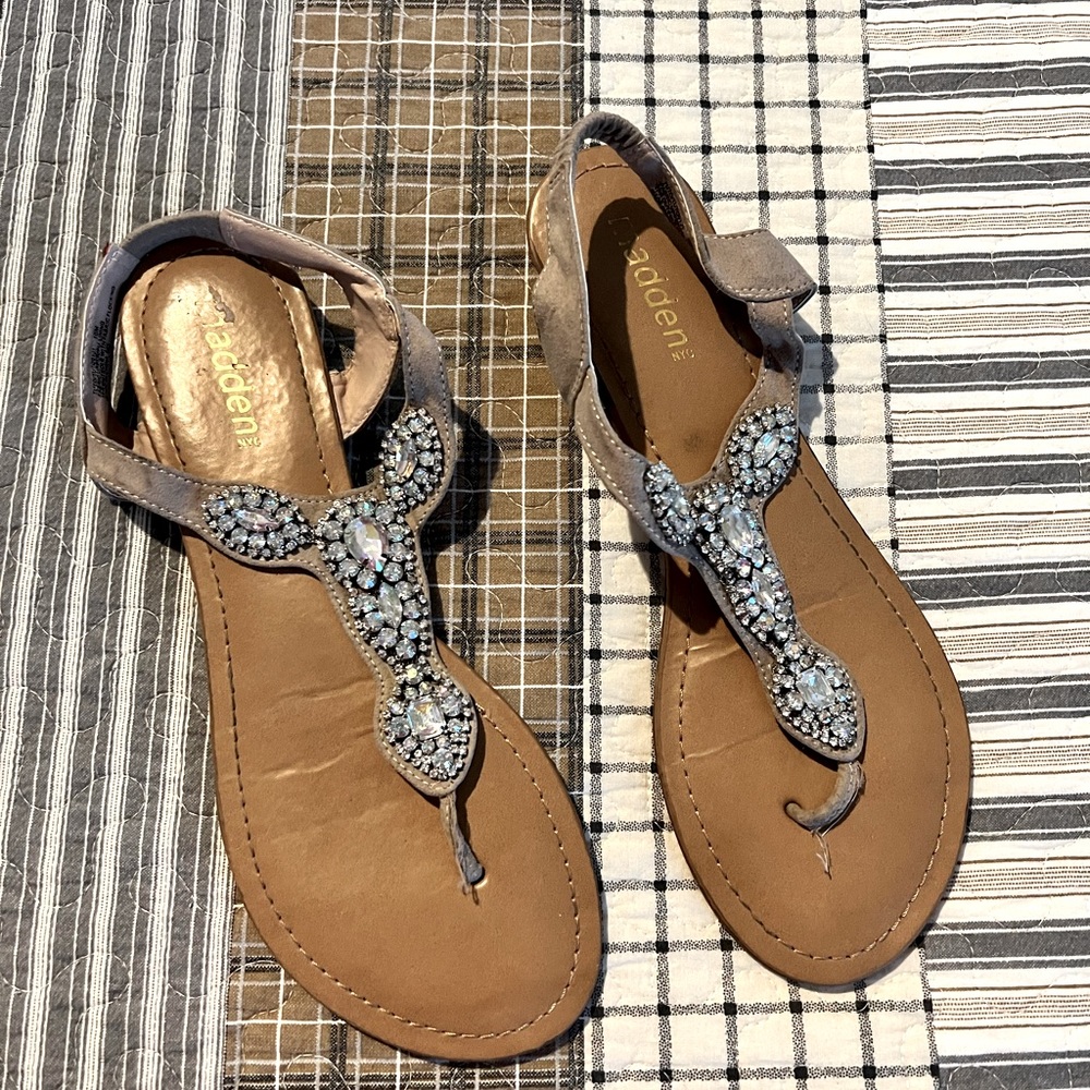 GUC Madden Sandals